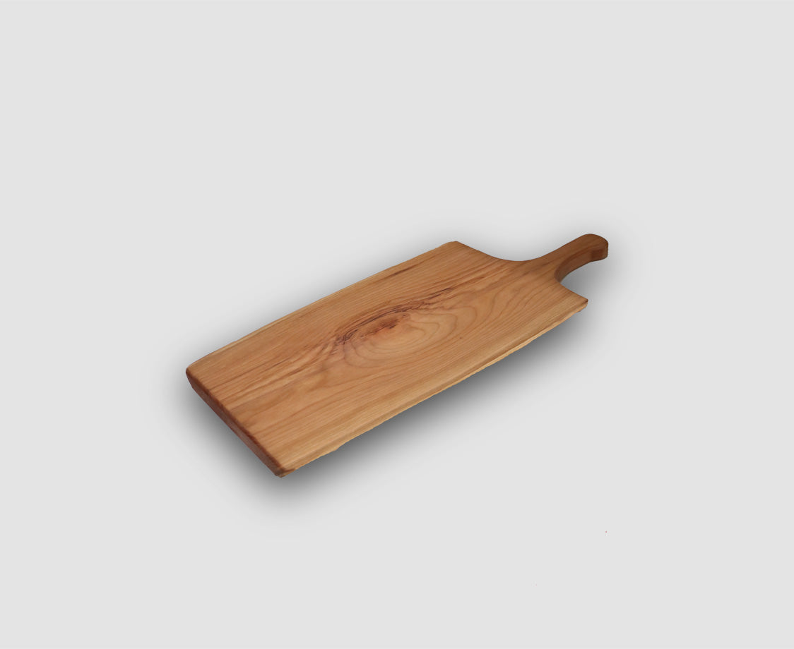 WOOD CHARCUTERIE BOARD WITH 4" HANDLE