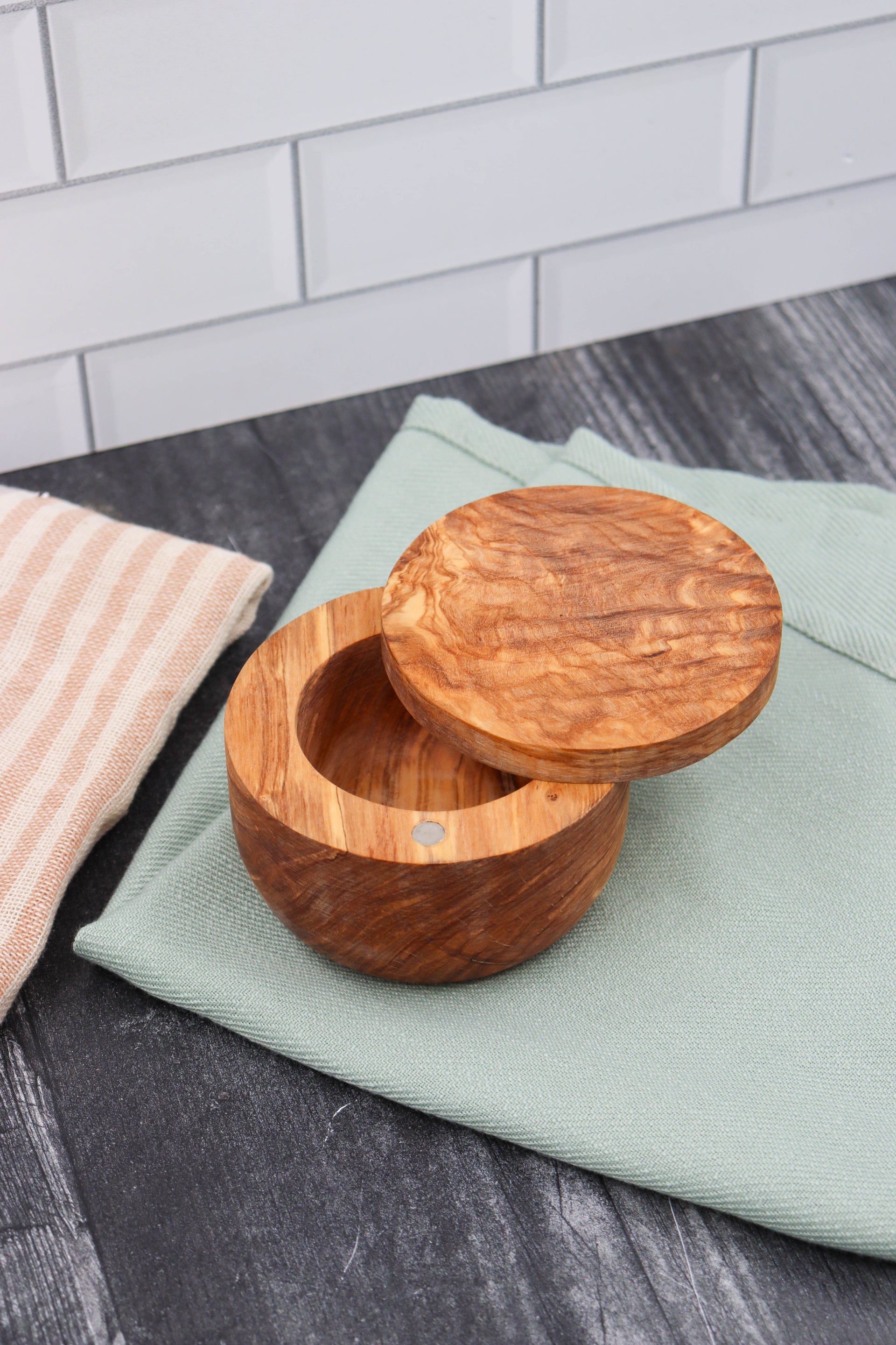 SALT CELLAR