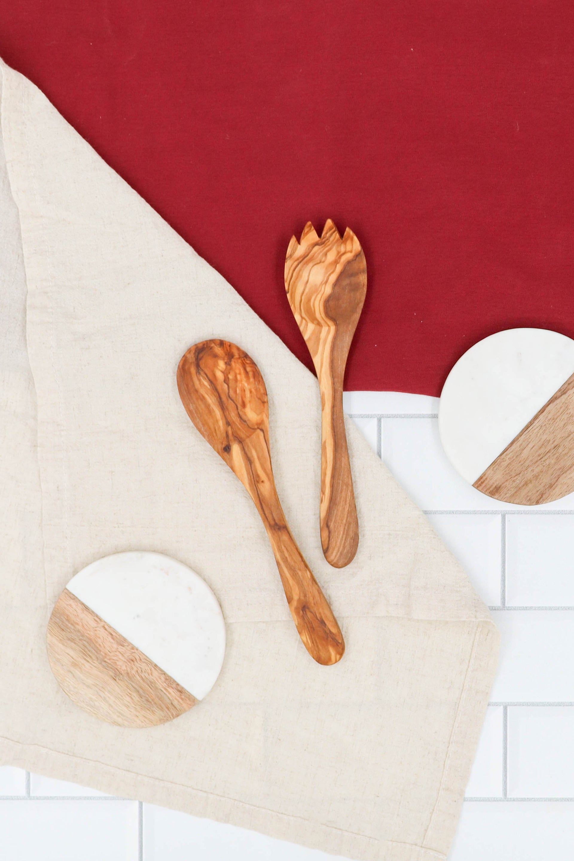SMALL SALAD SERVERS