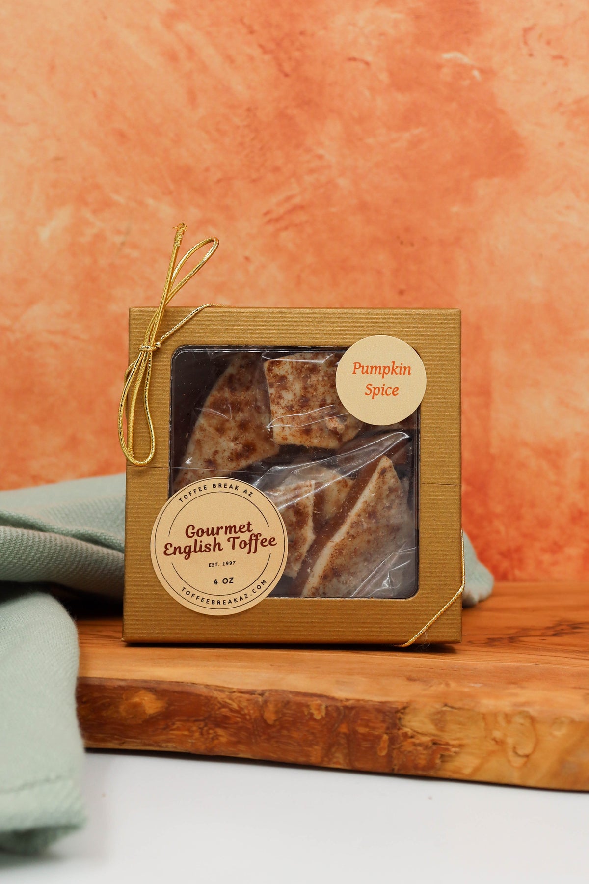 PUMPKIN SPICE TOFFEE DECORATIVE BOX