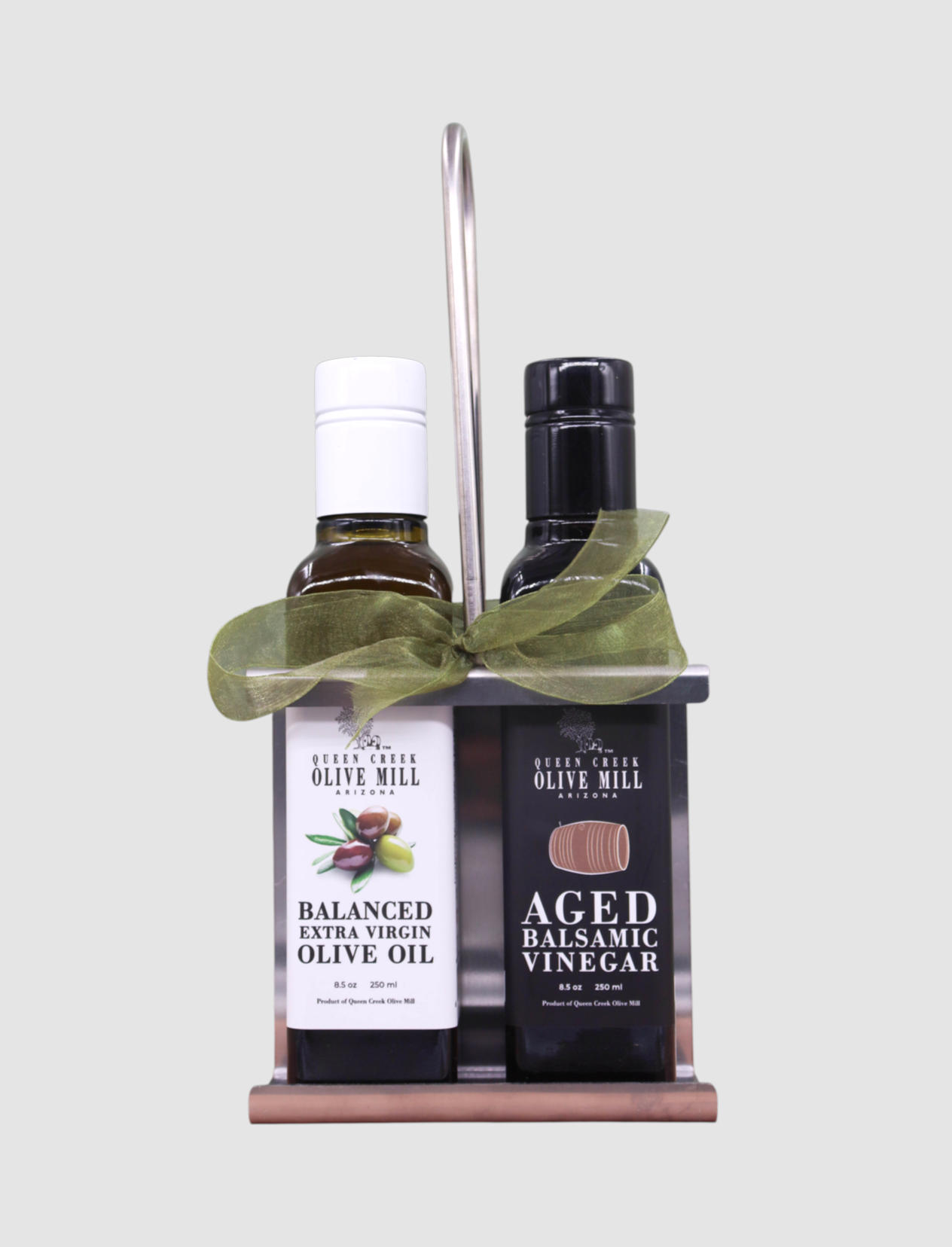 THE ESSENTIALS SET